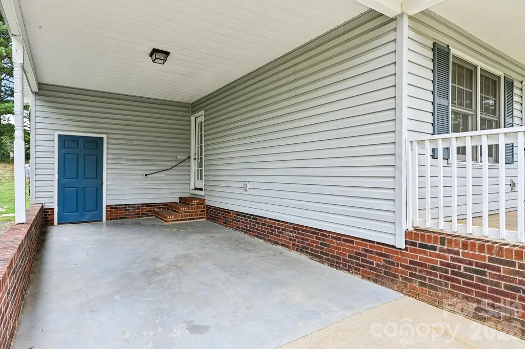 738 Mcdaniel Road Kings Mountain NC 28086