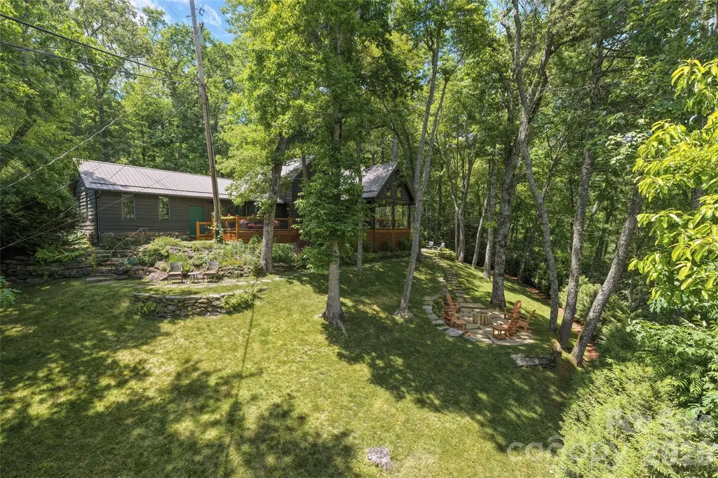 85 & 95 Ralph Thomas Road Highlands NC 28741