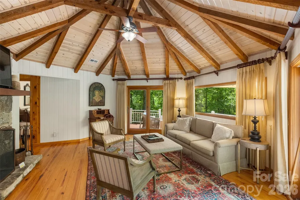 85 & 95 Ralph Thomas Road Highlands NC 28741