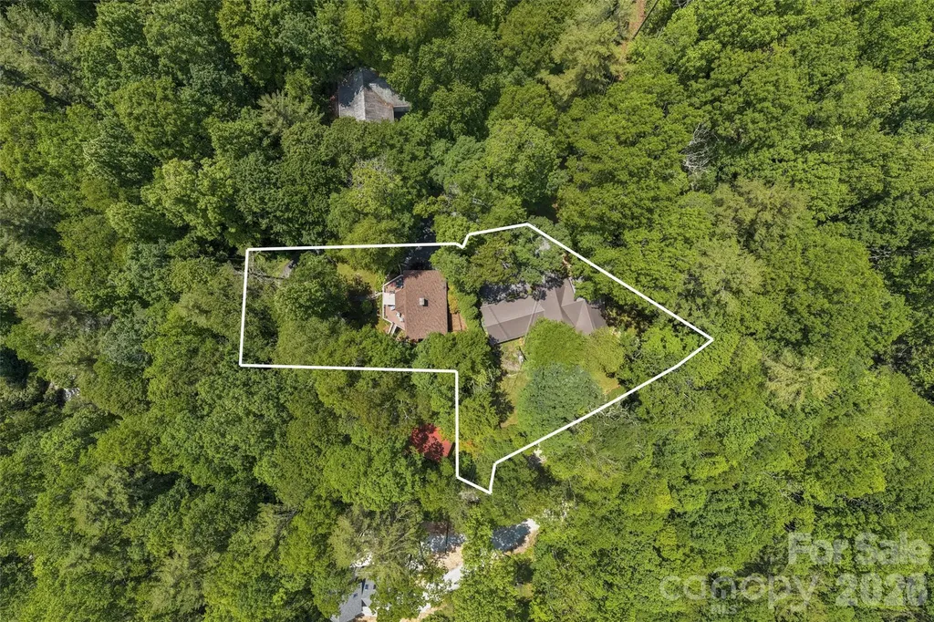 85 & 95 Ralph Thomas Road Highlands NC 28741