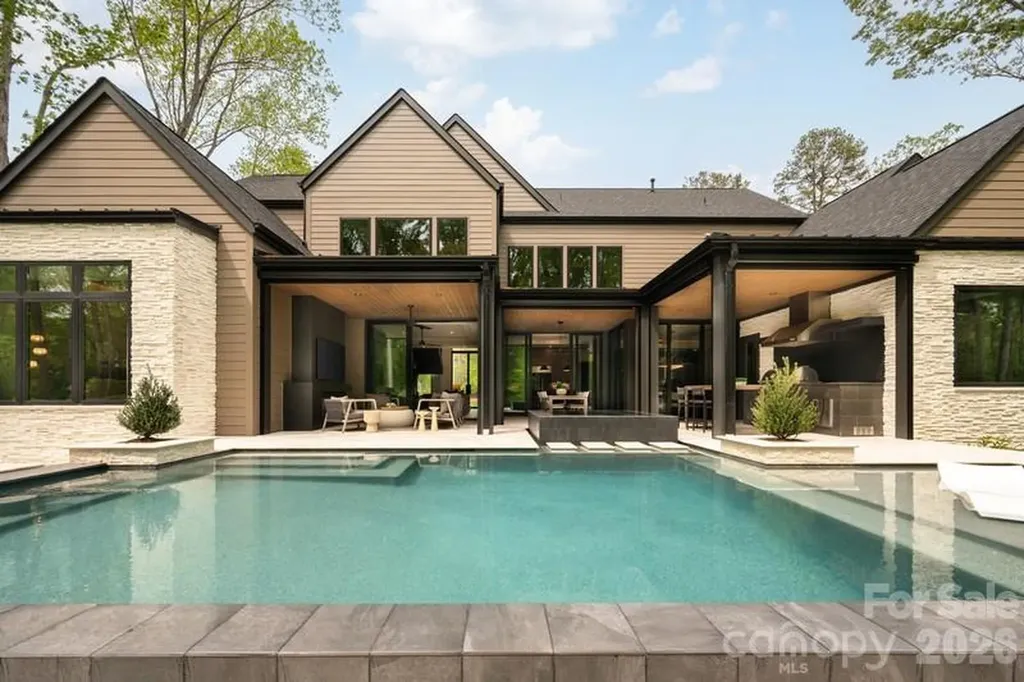 907 Osprey Bluff Court Belmont NC 29710