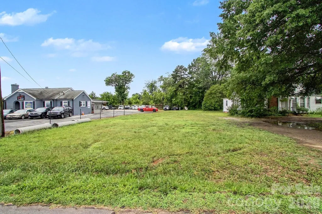 81 Transit Court NW Concord NC 28025