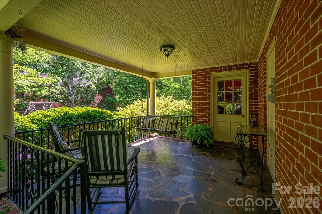 805 S Aspen Street Lincolnton NC 28092