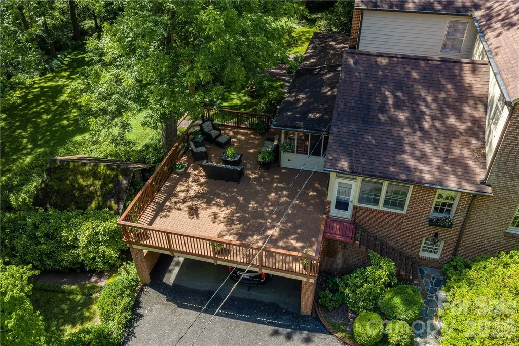 805 S Aspen Street Lincolnton NC 28092