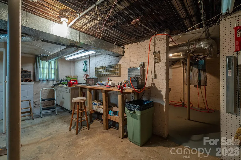 805 S Aspen Street Lincolnton NC 28092
