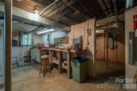 805 S Aspen Street Lincolnton NC 28092