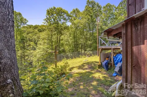 1712 Little Creek Road Hot Springs NC 28743