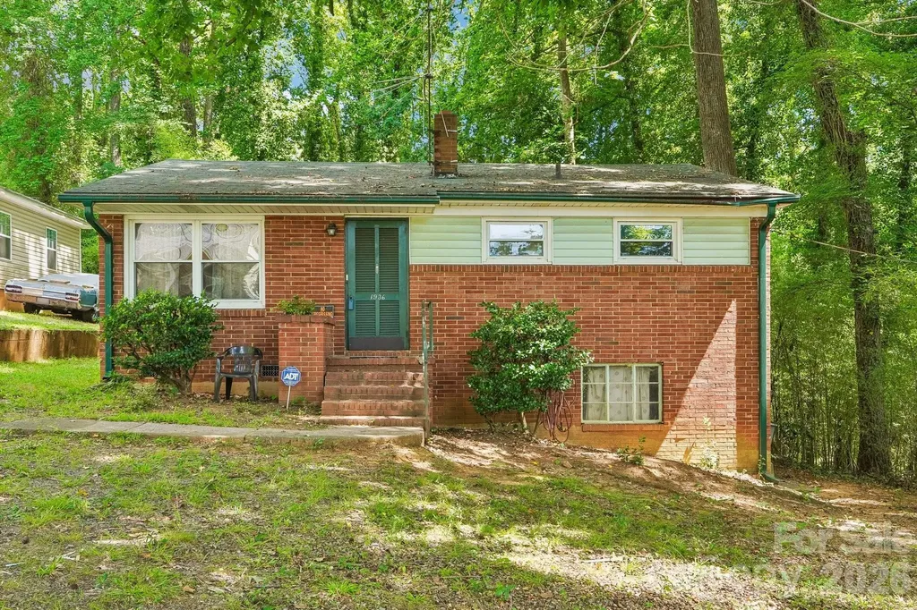 1936 St Paul Street Charlotte NC 28216