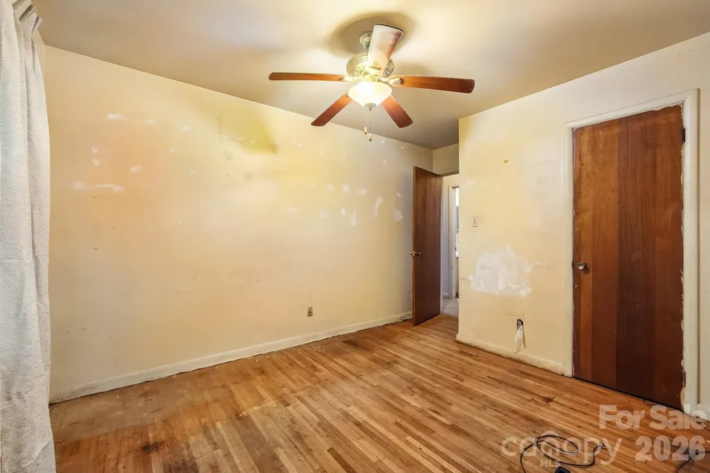 1936 St Paul Street Charlotte NC 28216