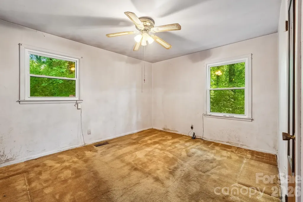 1936 St Paul Street Charlotte NC 28216