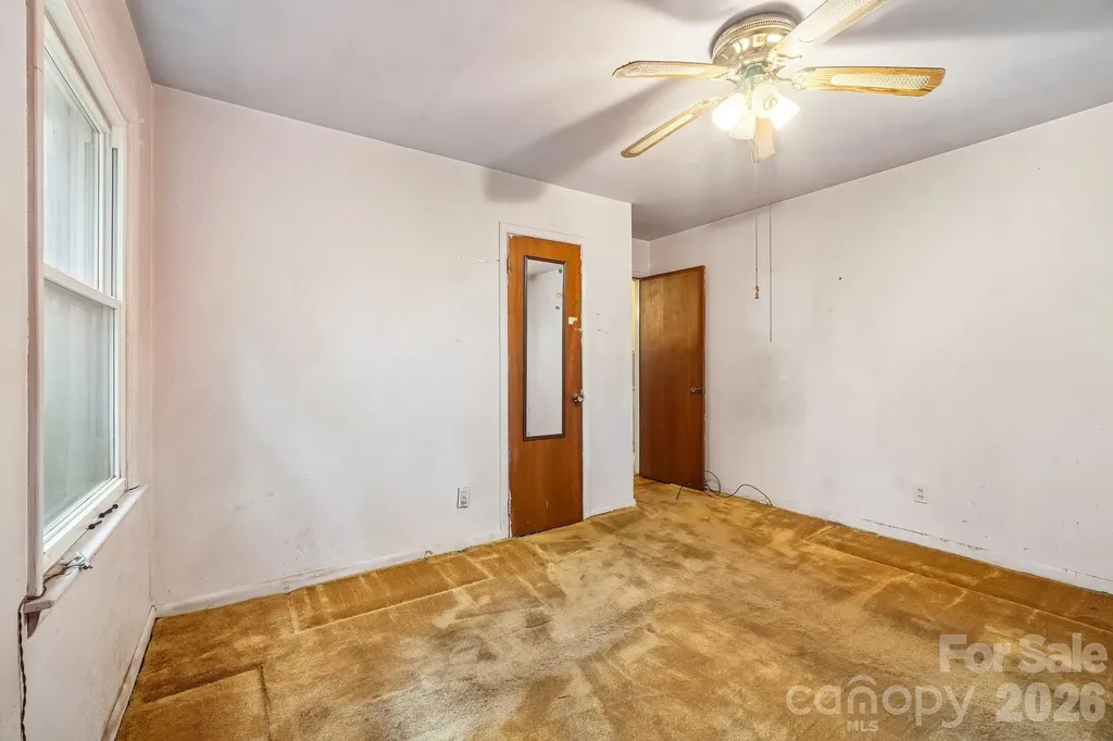 1936 St Paul Street Charlotte NC 28216