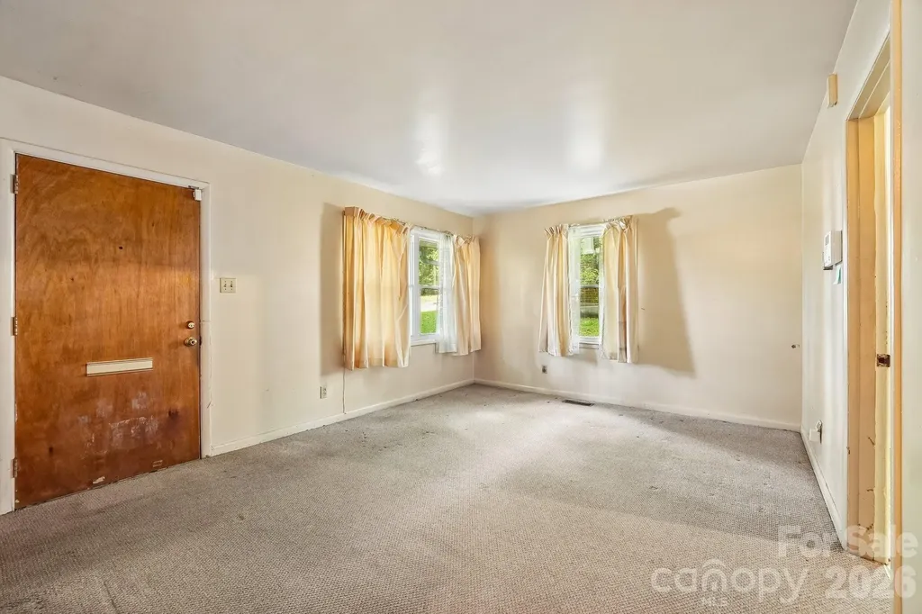 1936 St Paul Street Charlotte NC 28216