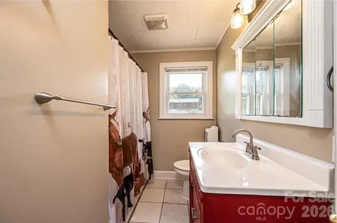 108 Merrywood Drive Lenoir NC 28645