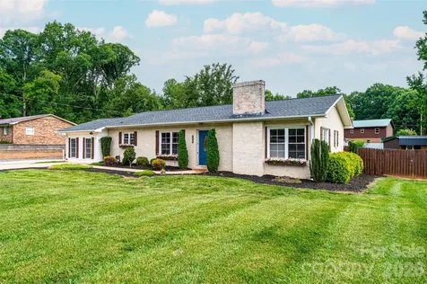 108 Merrywood Drive Lenoir NC 28645