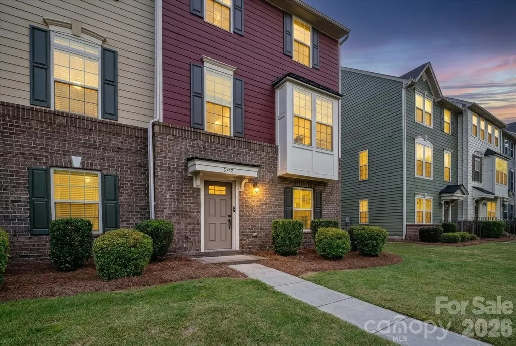 3742 Speer Boulevard Charlotte NC 28217