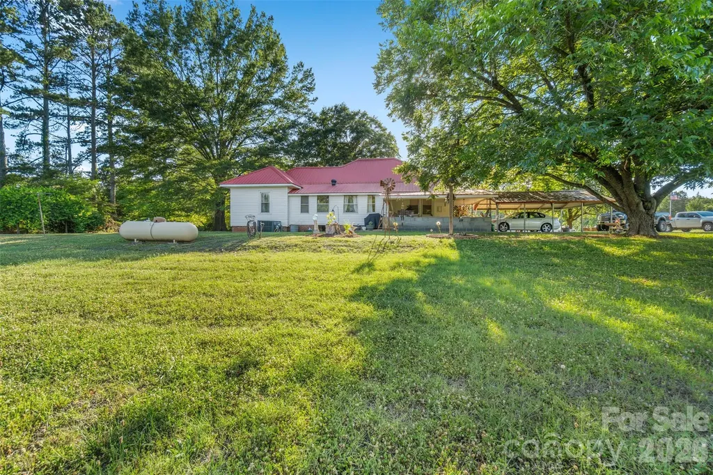 9350 Us Highway 52 Highway N Wadesboro NC 28170