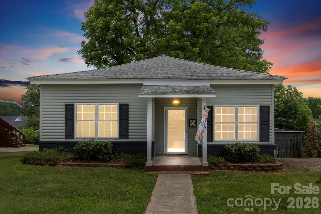 116 7th Street Cramerton NC 28032