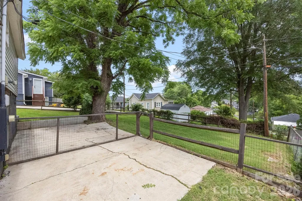 116 7th Street Cramerton NC 28032