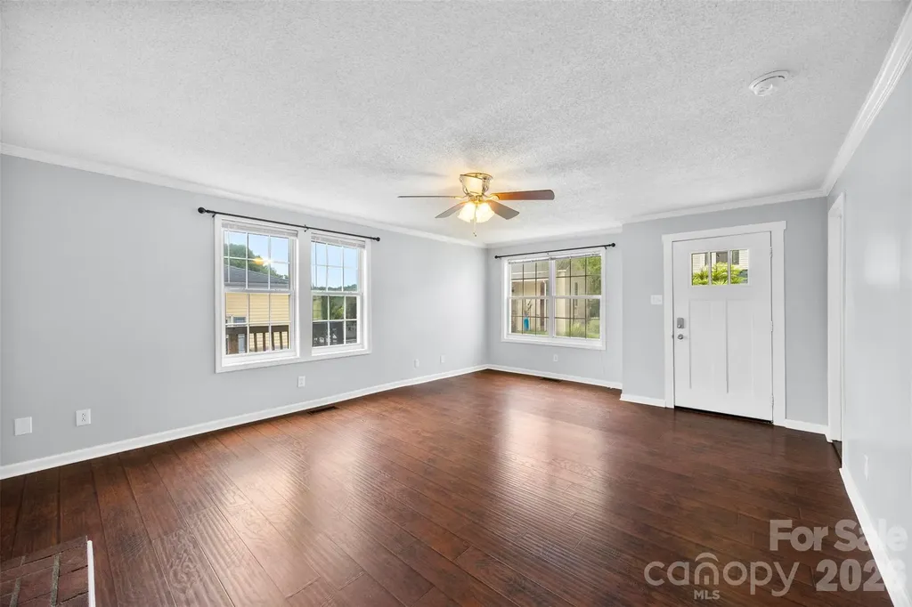 116 7th Street Cramerton NC 28032