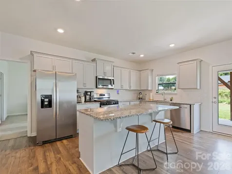 104 Wheatfield Road Fletcher NC 28732