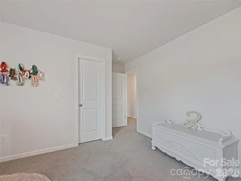 104 Wheatfield Road Fletcher NC 28732