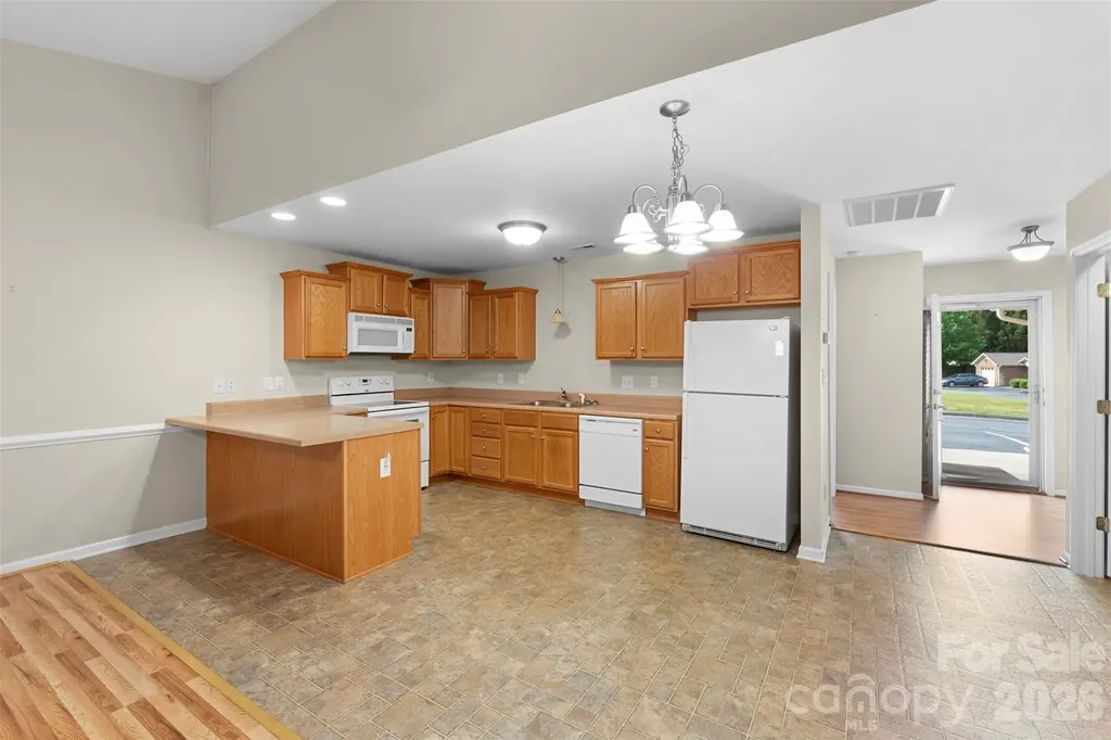 402 Pinefield Place Thomasville NC 27360