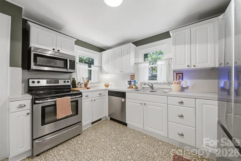 504 W 6th Street Newton NC 28658