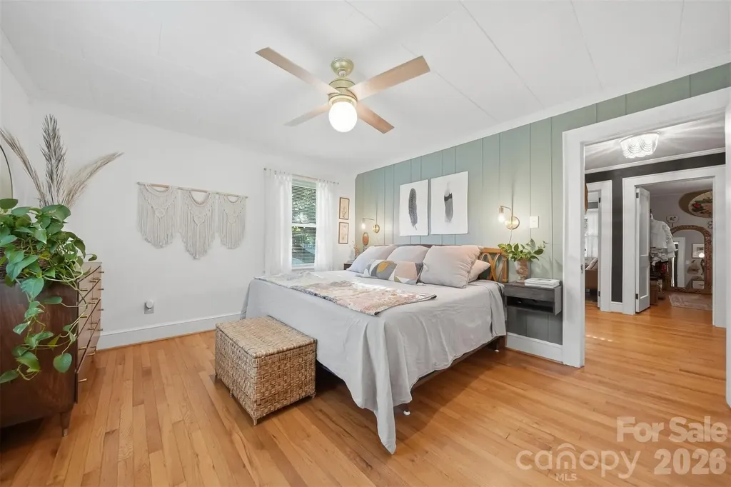 504 W 6th Street Newton NC 28658