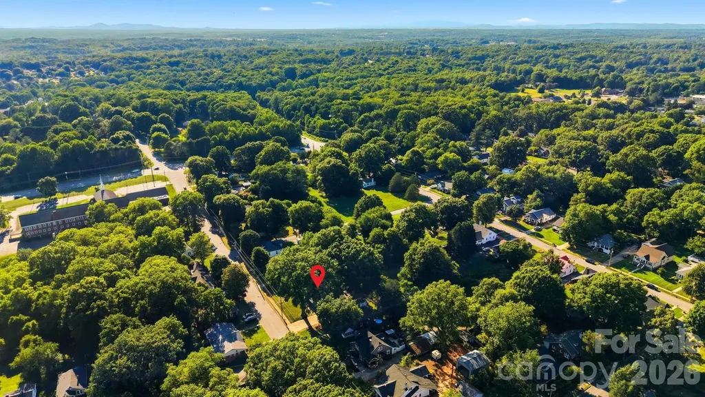 504 W 6th Street Newton NC 28658