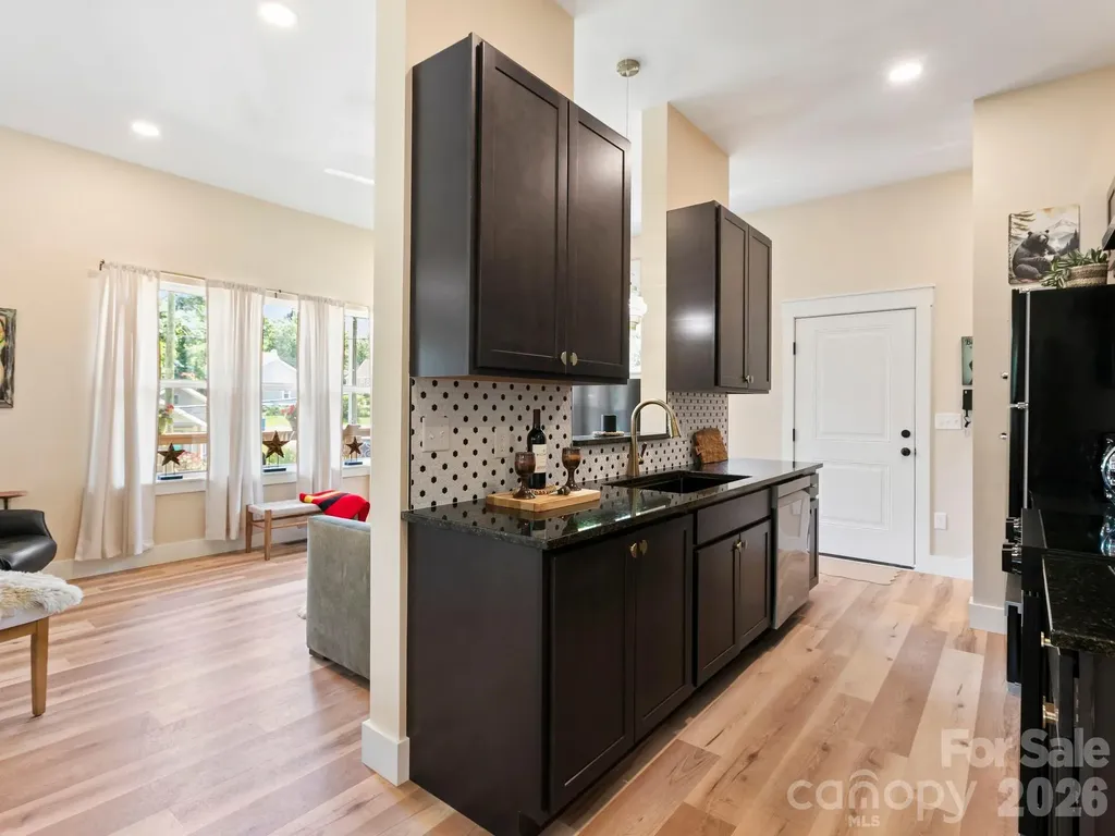 42 Cedar Street Asheville NC 28803