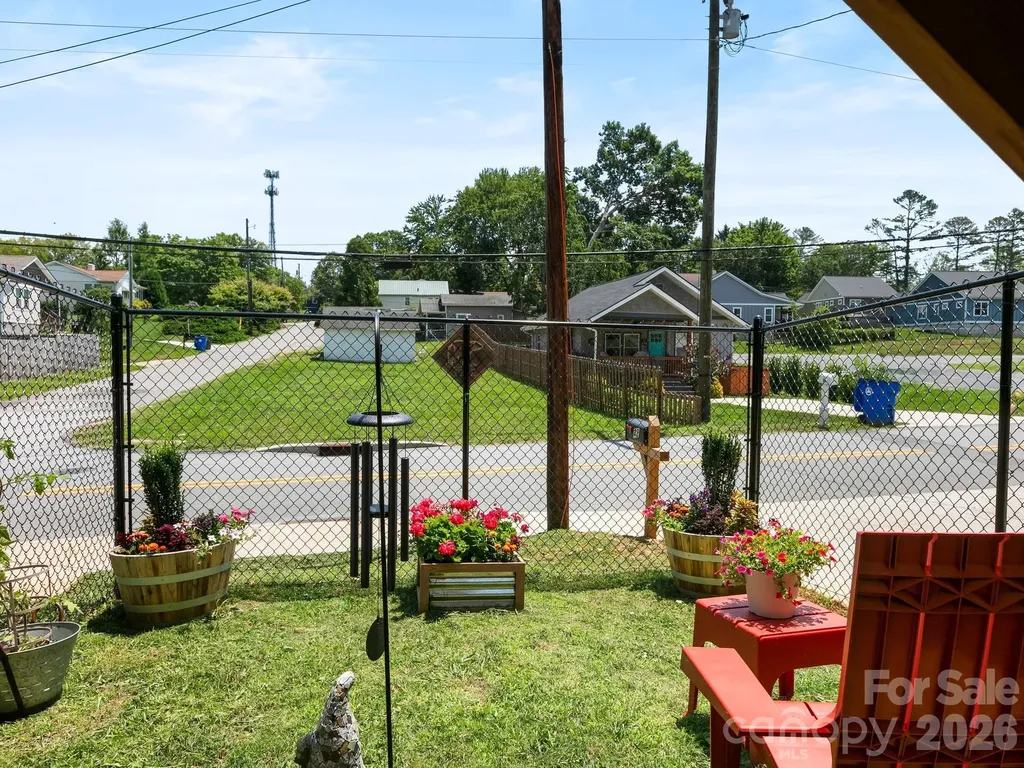 42 Cedar Street Asheville NC 28803