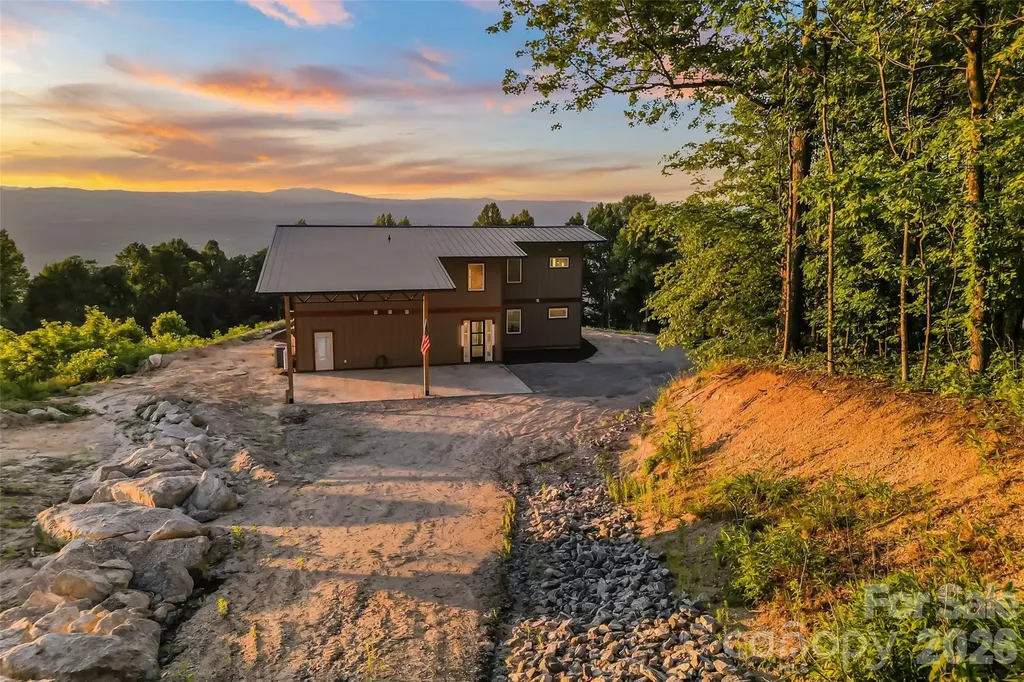 6718 Walkertop Mountain Heights Drive Morganton NC 28655
