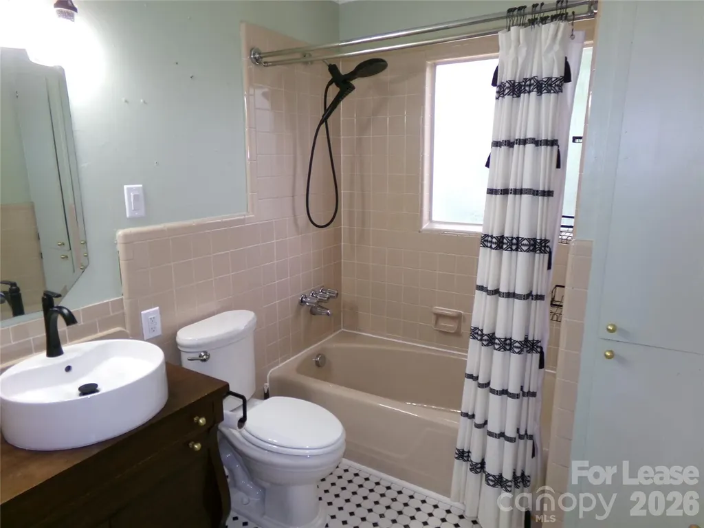 1631 Maple Avenue Albemarle NC 28001