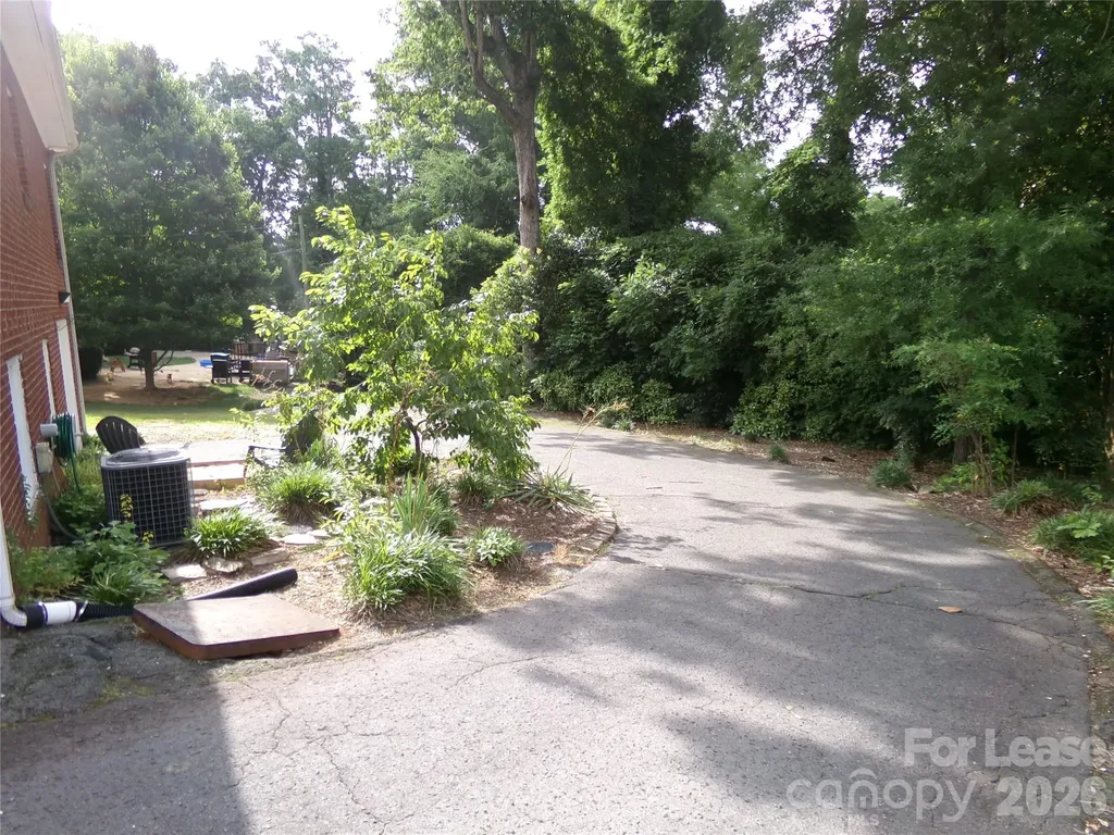 1631 Maple Avenue Albemarle NC 28001