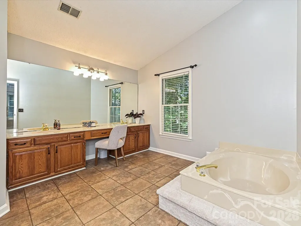 8717 Doe Path Lane Huntersville NC 28078