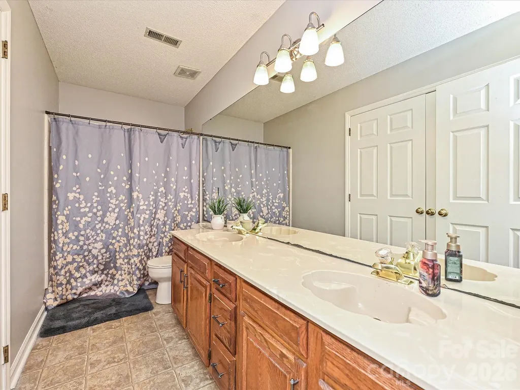 8717 Doe Path Lane Huntersville NC 28078