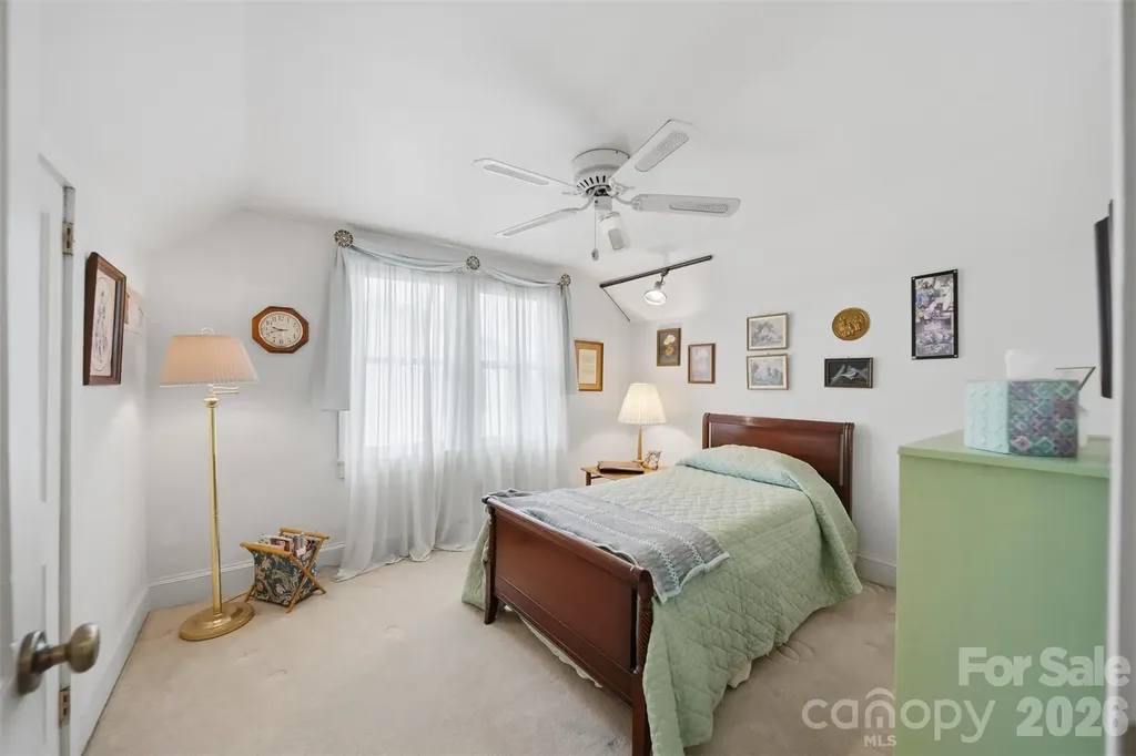 408 Garrou Avenue SE Valdese NC 28690