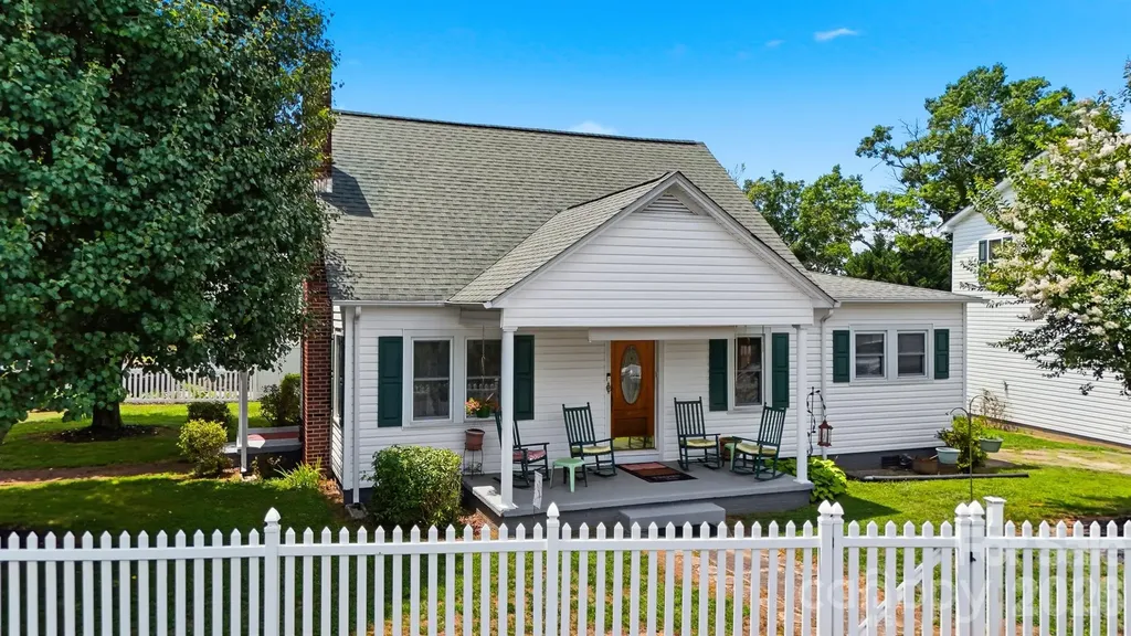 408 Garrou Avenue SE Valdese NC 28690