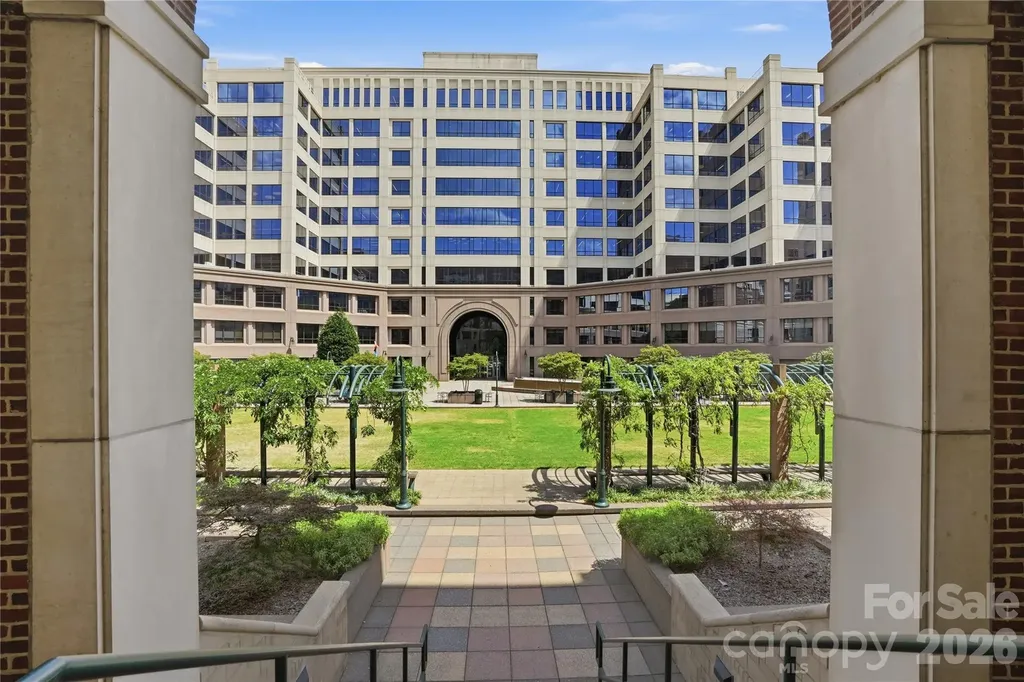 400 N Church Street Charlotte NC 28202