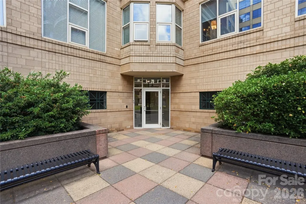 400 N Church Street Charlotte NC 28202