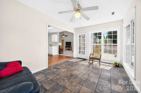 35 Meadow Pathway Drive Fletcher NC 28732