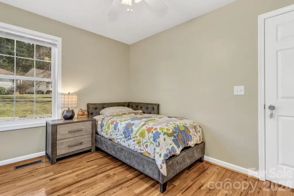 210 Allen Paul Drive Hendersonville NC 28791