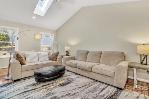 210 Allen Paul Drive Hendersonville NC 28791