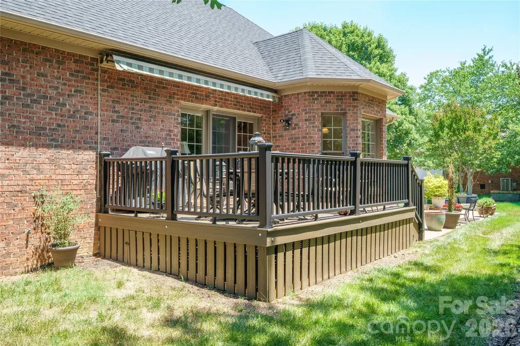 314 River Birch Circle Mooresville NC 28115