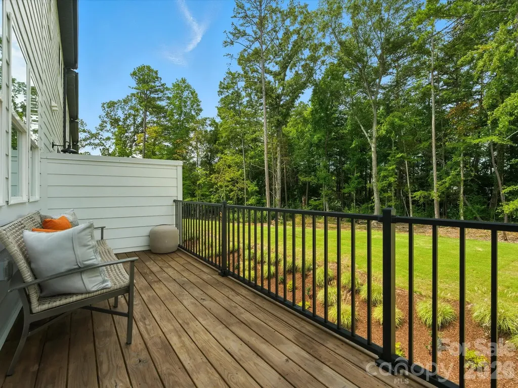 7937 Cedarsmith Court Charlotte NC 28217