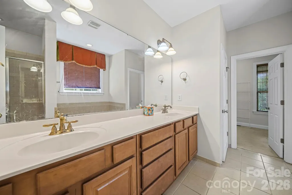 3464 County Down Avenue Kannapolis NC 28081