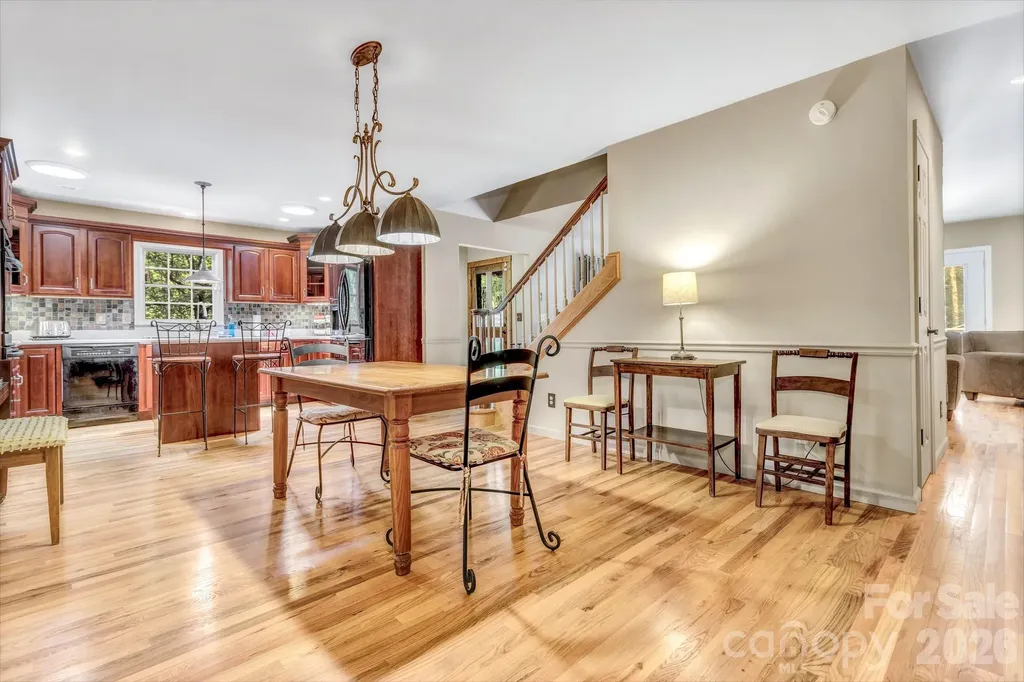 237 Woodys Drive Hendersonville NC 28792