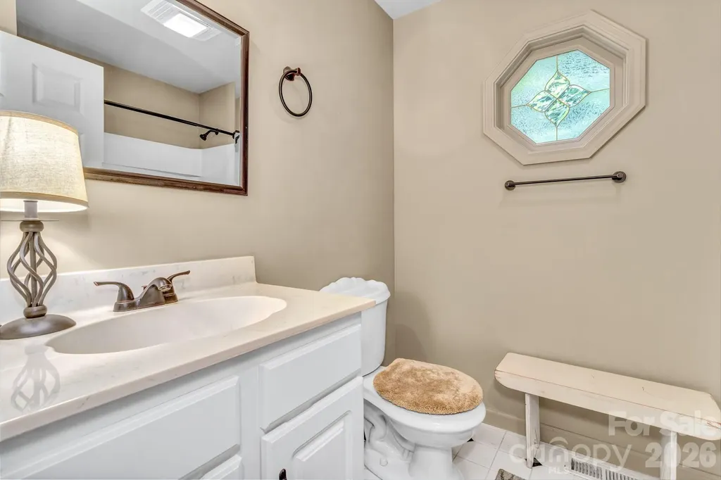 237 Woodys Drive Hendersonville NC 28792