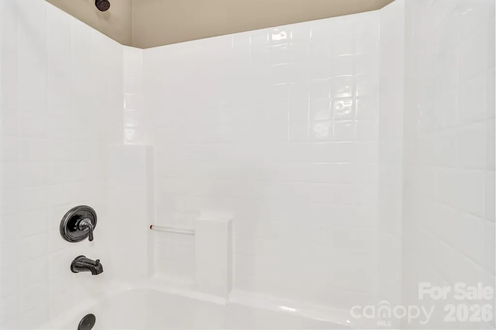 237 Woodys Drive Hendersonville NC 28792
