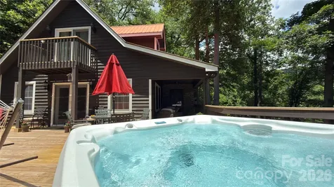 237 Woodys Drive Hendersonville NC 28792